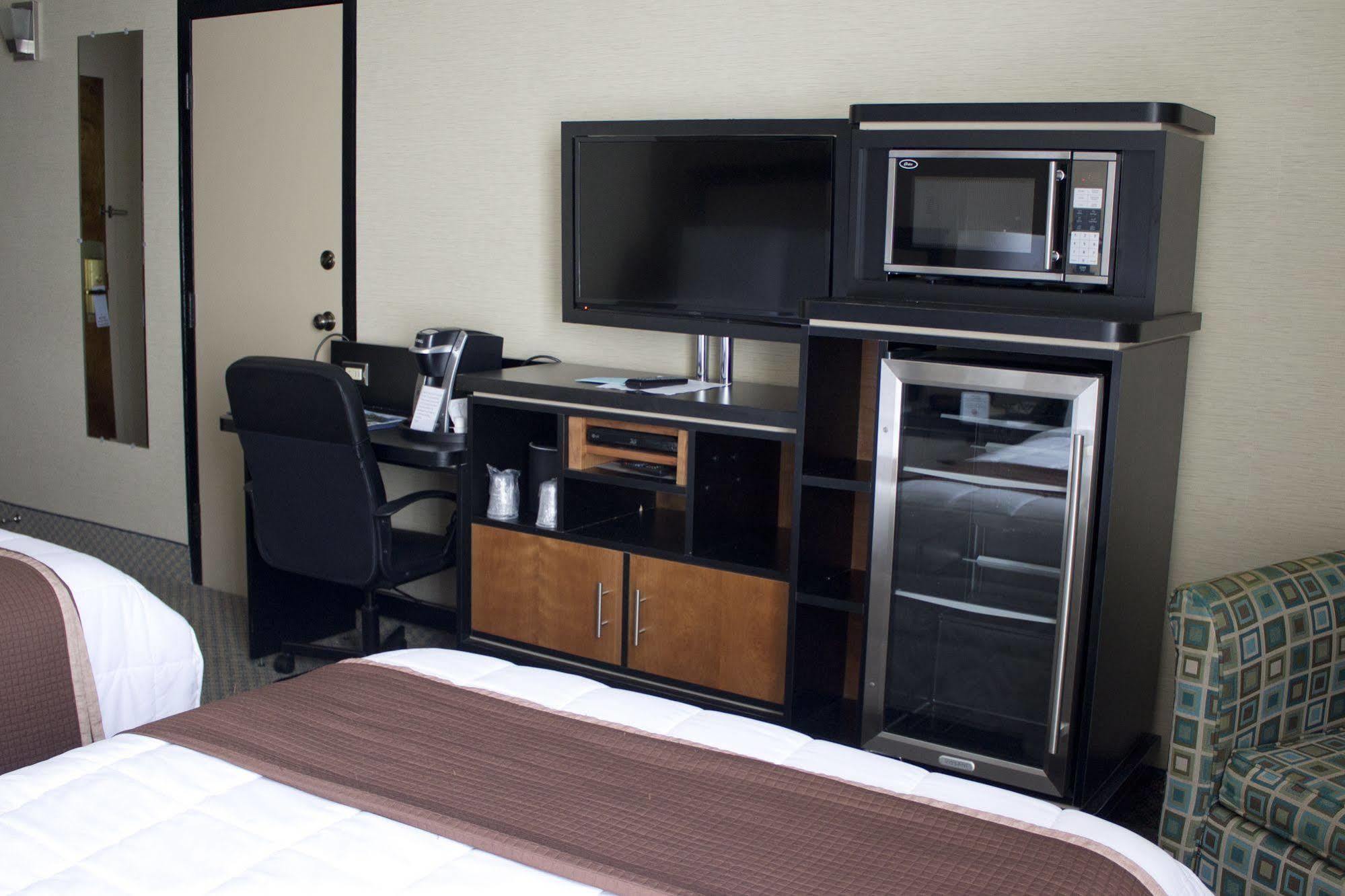 Seaport Resort And Marina Fairhaven ภายนอก รูปภาพ